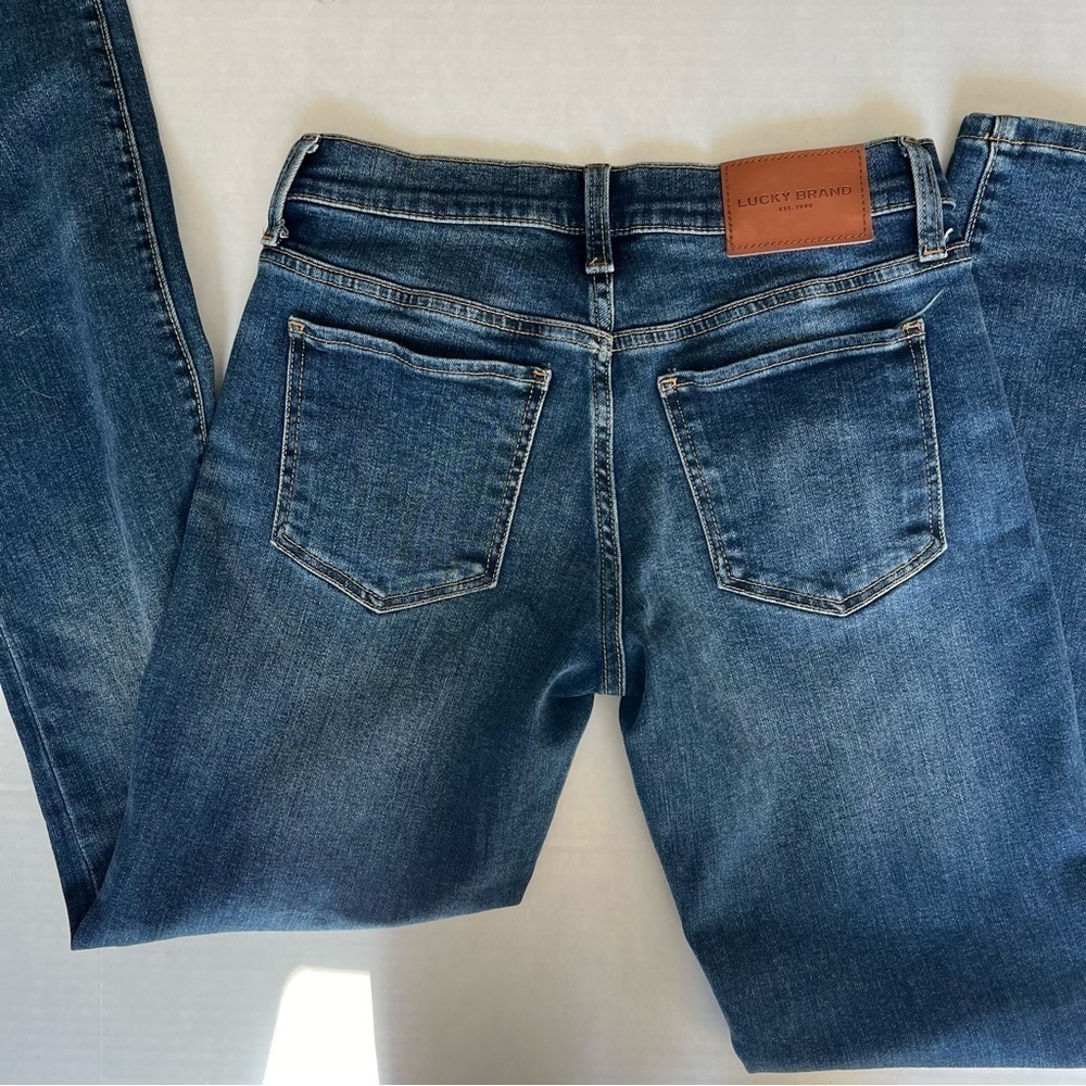 Lucky Brand Easy Rider Jean mid rise straight fit boot cut dark wash size 2 26 - Picture 8 of 16
